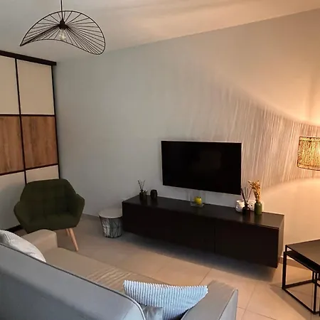 Le Petit Val Hébergement de vacances Pinchefalise