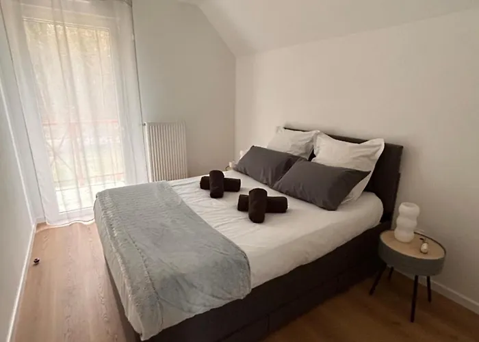 Le Petit Val Holiday home *