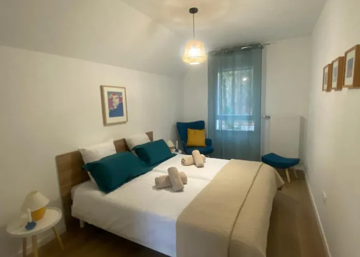 Le Petit Val Holiday home